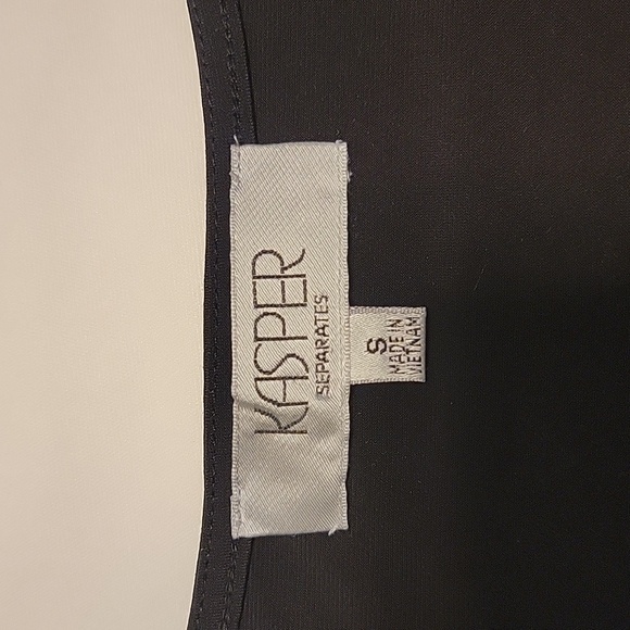 Black Sleeveless Top by Kasper Separates - Picture 3 of 4